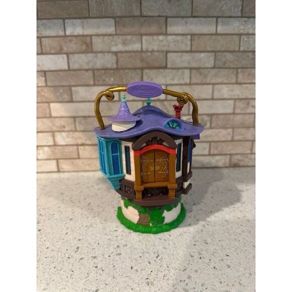 Disney Animators' Collection Littles Rapunzel Tower Playset (castle only) - Picture 1 of 3